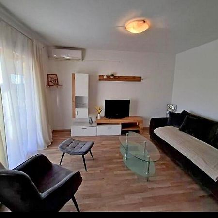 Apartments Sanja Povljana Dış mekan fotoğraf
